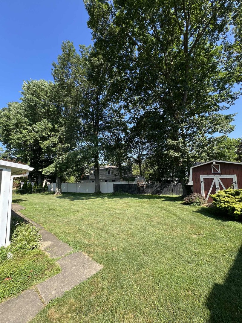 1541 Bobwhite Trail picture